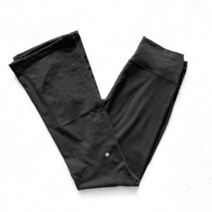 Women’s Lululemon Yoga Pants